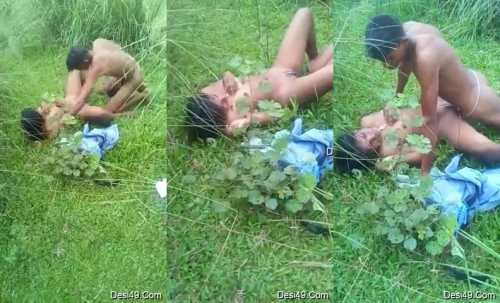 Jungle me chudai (Jungle desi sex)